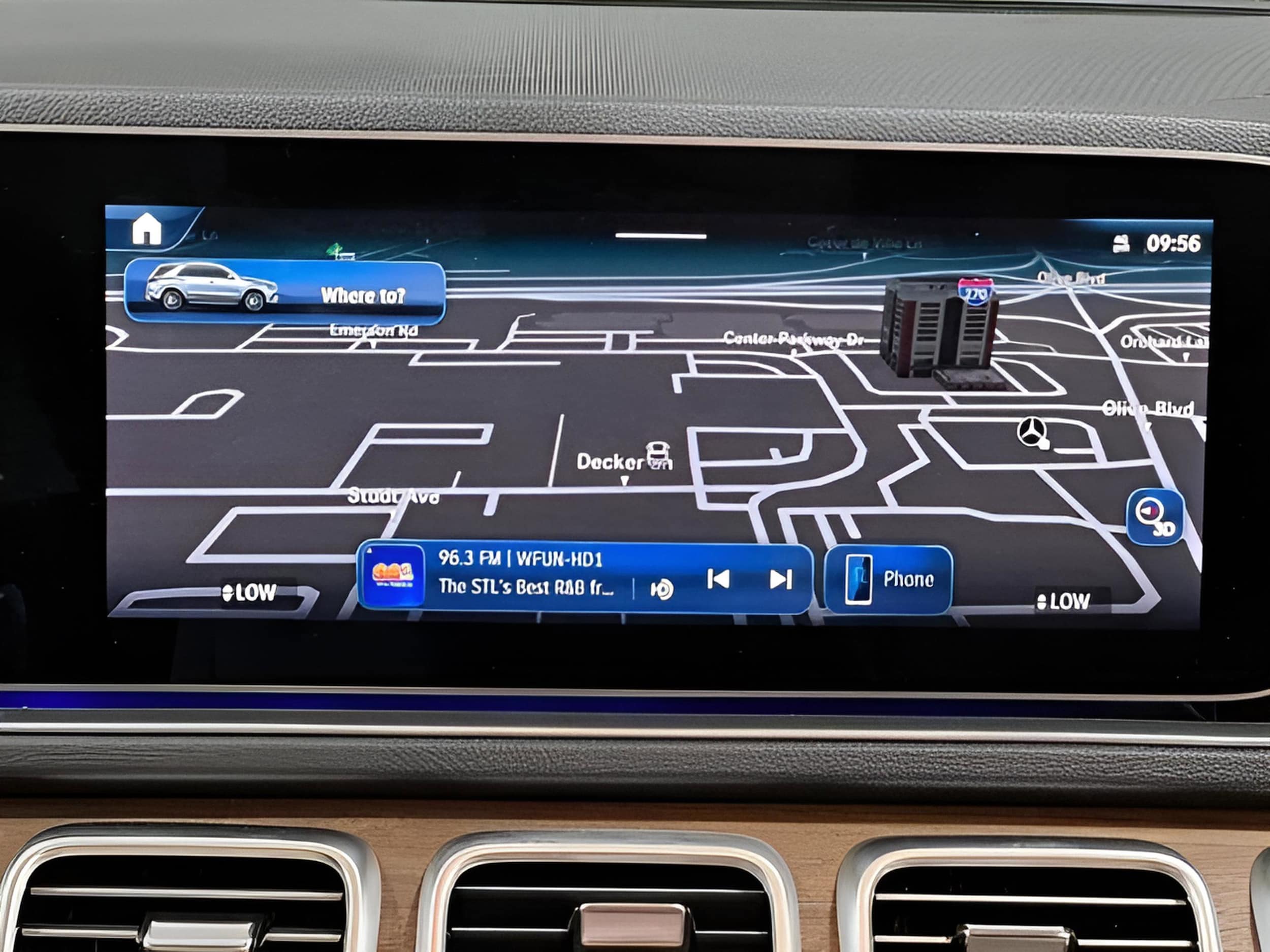 2025 Mercedes-Benz GLE GLE450 - Photo 16