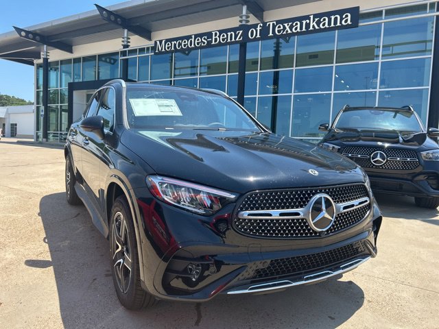 2026 Mercedes-Benz GLC Base
