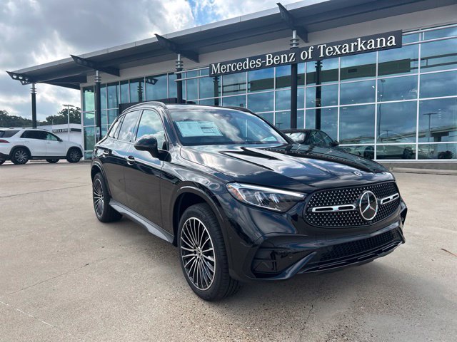 2027 Mercedes-Benz GLC Base