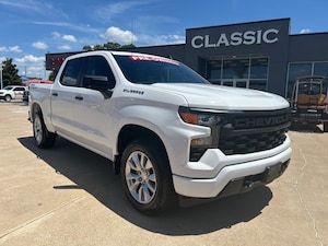 2023 Chevrolet Silverado 1500 Custom Truck