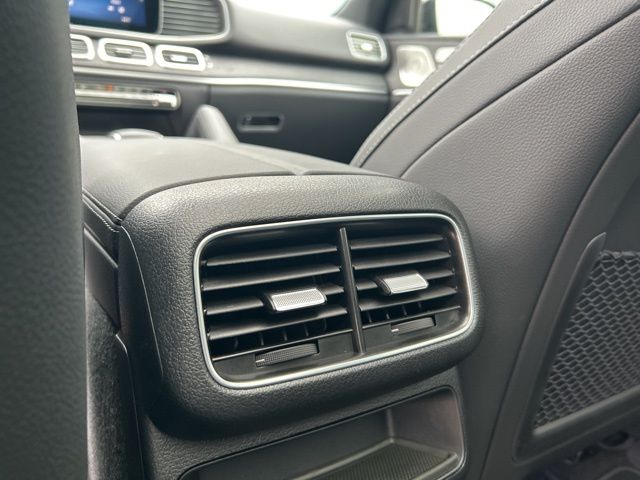 2026 Mercedes-Benz GLE GLE450 - Photo 36