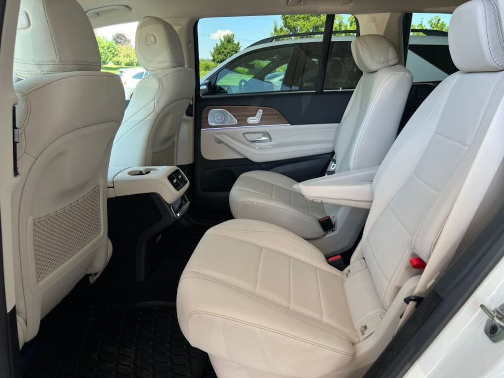 New 2026 Mercedes-Benz GLS 450 4MATIC SUV