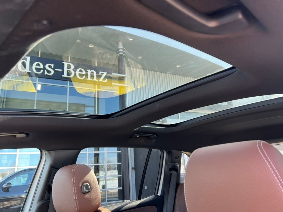 2025 Mercedes-Benz GLB Base - Photo 5