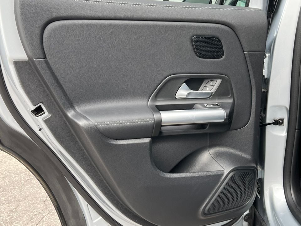 2025 Mercedes-Benz GLA GLA250 - Photo 35