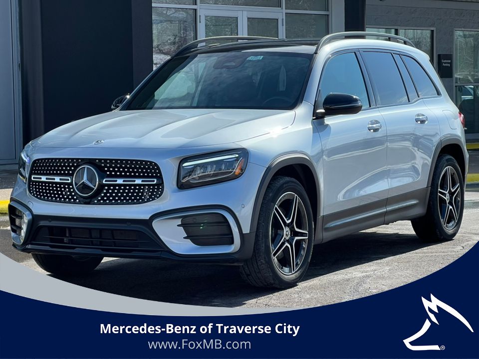 2025 Mercedes-Benz GLB Base