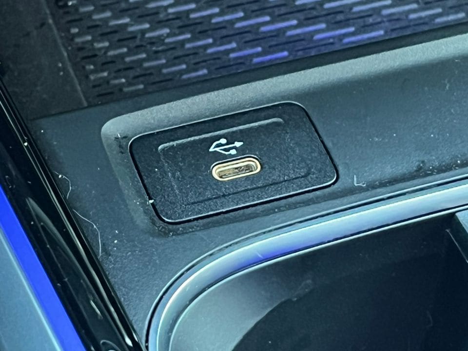 2025 Mercedes-Benz GLB Base - Photo 25