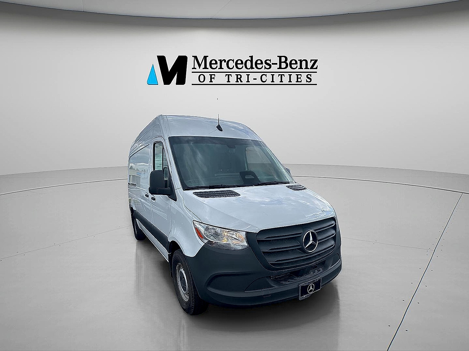 Mercedes-Benz Kennewick | GLE, GLC, C-CLASS, GLS or GLB