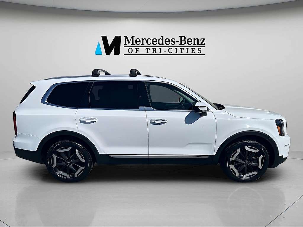 Used 2025 Kia Telluride S SUV