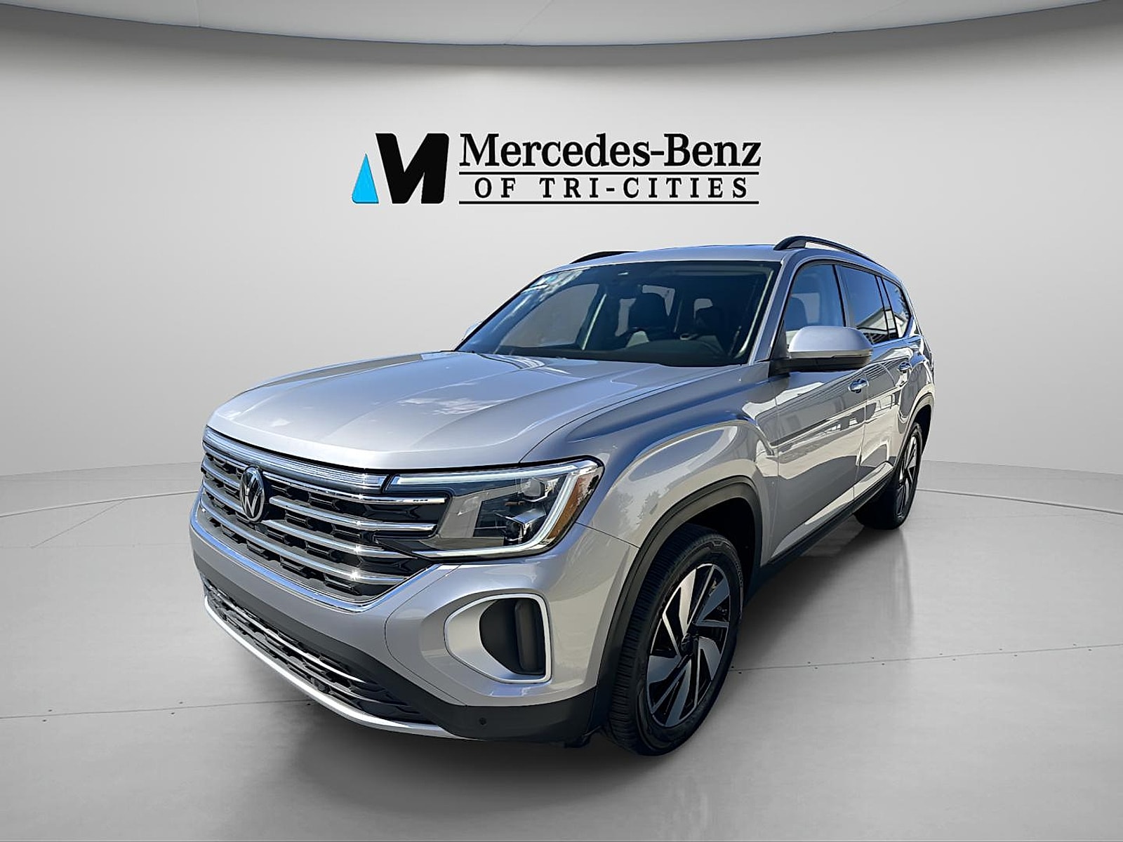 2025 Volkswagen Atlas 2.0T SE w/Tech's photo