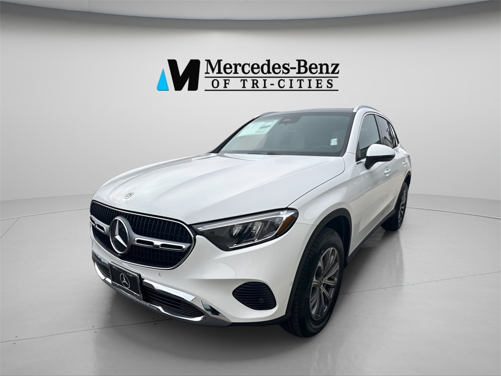 2026 Mercedes-Benz GLC Base's photo