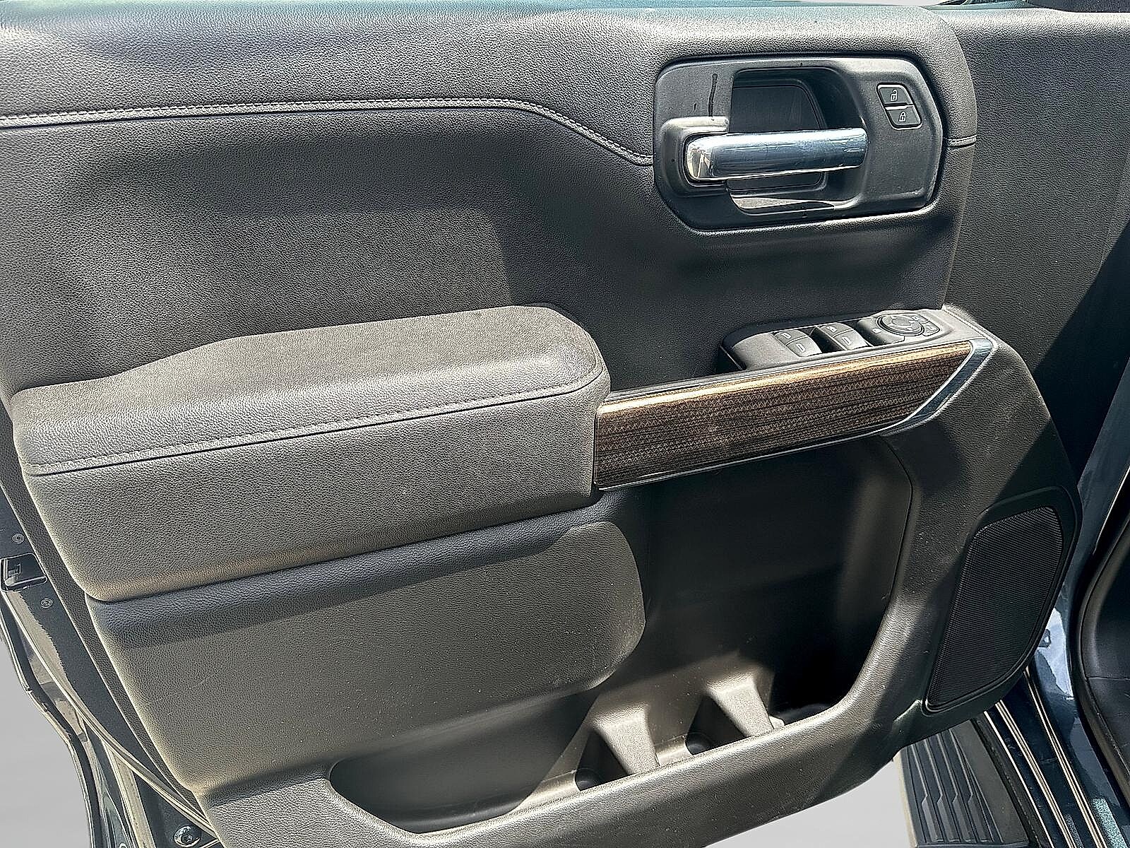 2022 Chevrolet Silverado 1500 Limited LT Trail Boss - Photo 8