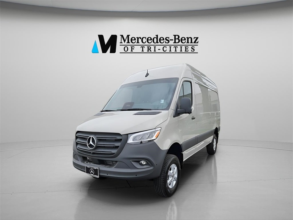 2025 Mercedes-Benz Sprinter Cargo Van Base's photo