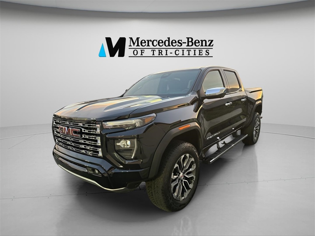 2024 GMC Canyon Denali's photo