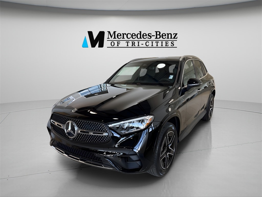 2026 Mercedes-Benz GLC Base's photo