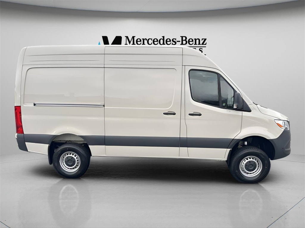 New 2026 Mercedes-Benz Sprinter 2500 Standard Roof 4-Cyl Diesel HO Van Cargo Van