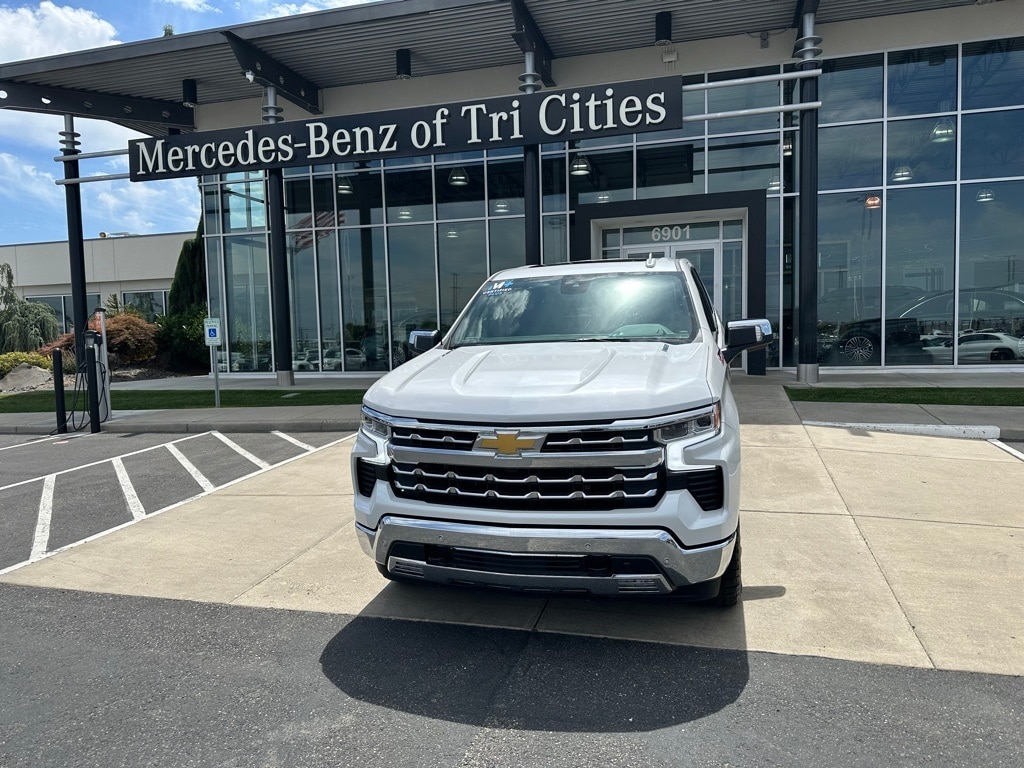 Used 2025 Chevrolet Silverado 1500 LTZ with VIN 1GCUKGE87SZ118077 for sale in Kennewick, WA