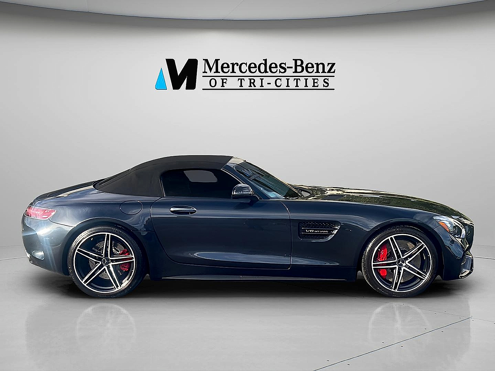 Used 2018 Mercedes-Benz AMG GT Roadster