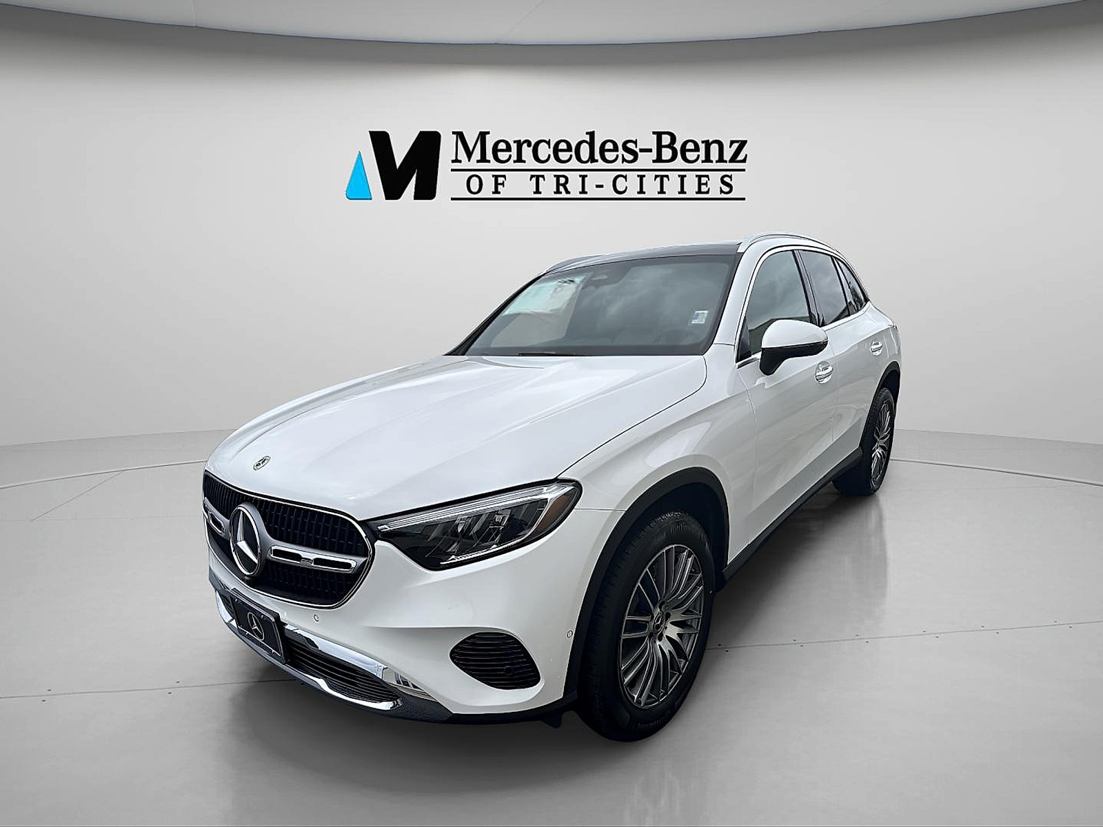 2026 Mercedes-Benz GLC GLC 300 4MATIC's photo
