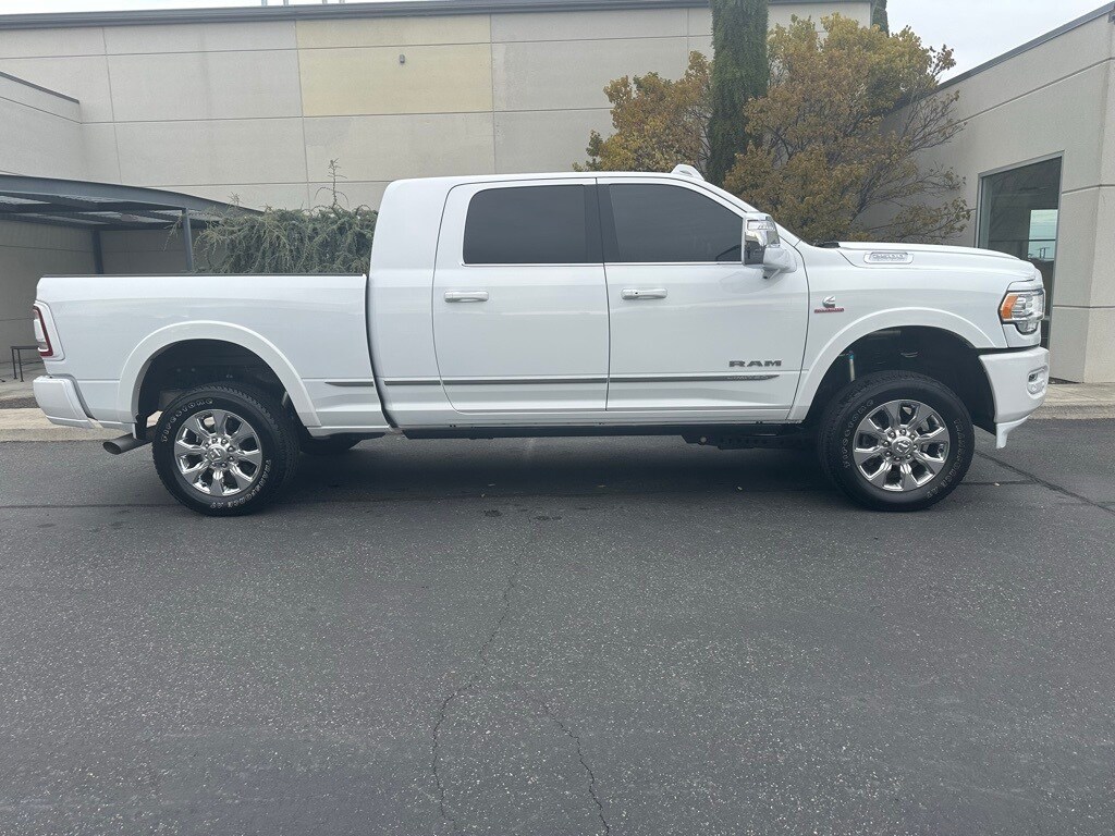 2024 Ram 2500 Limited photo 4