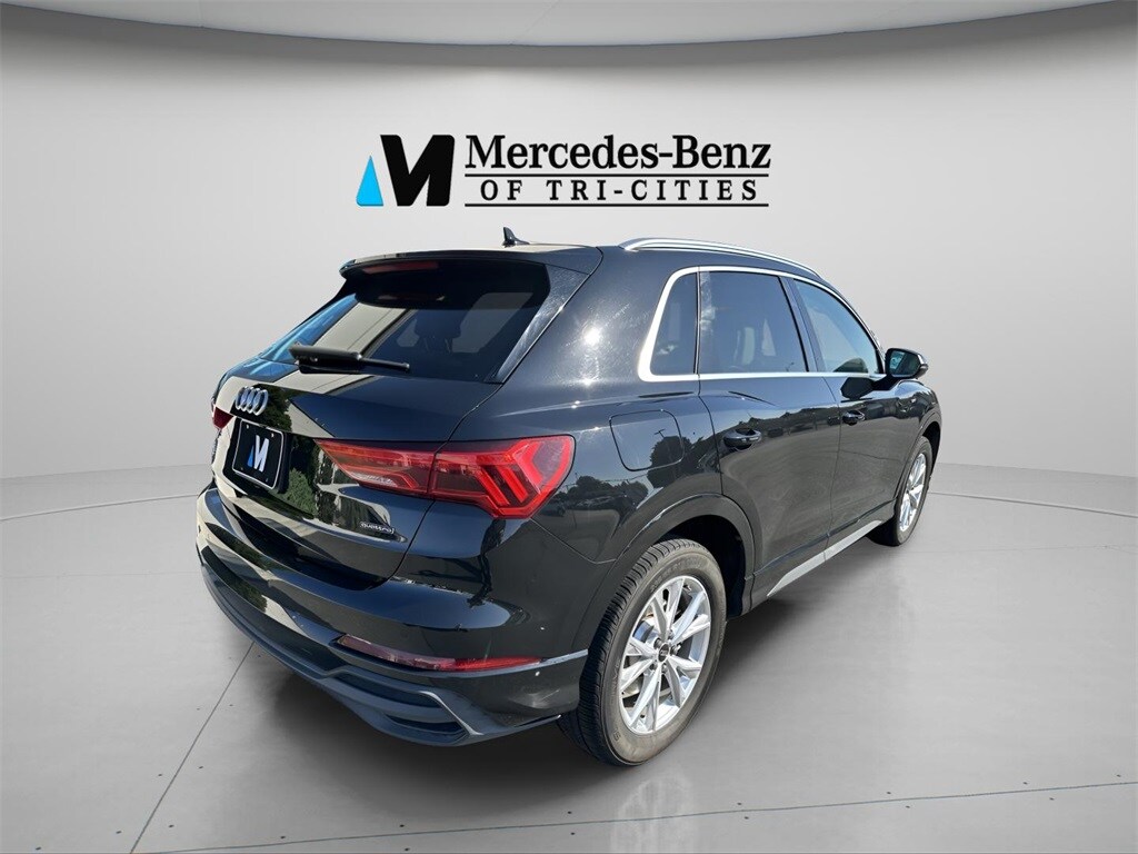 2023 Audi Q3 S line Premium photo 4