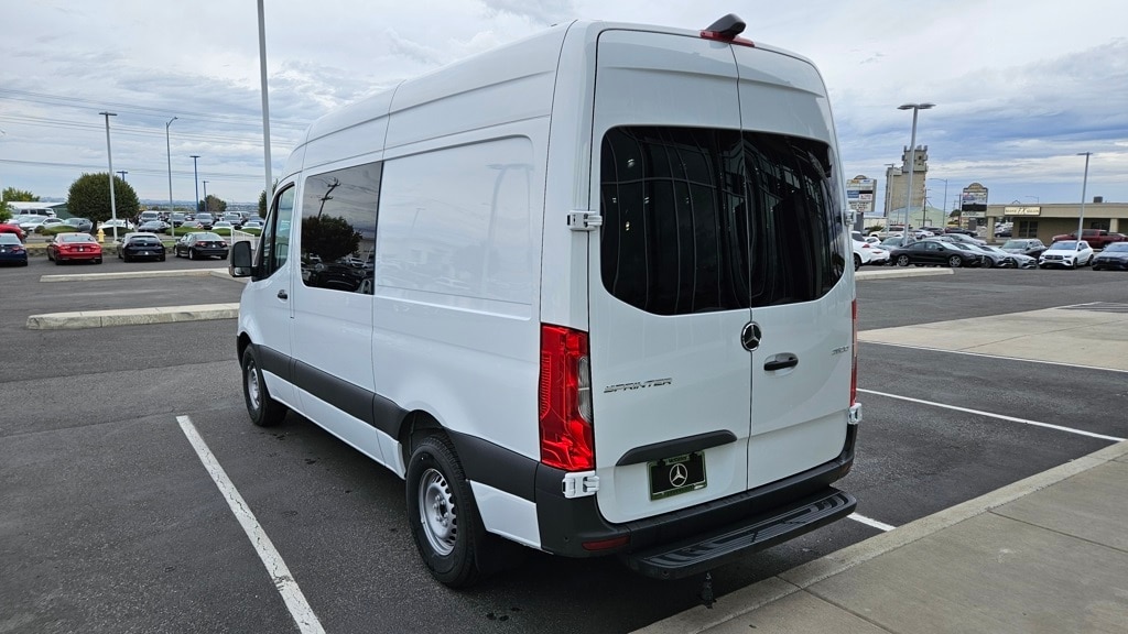 New 2024 Mercedes-Benz Sprinter 2500 Standard Roof 4-Cyl Diesel HO Van