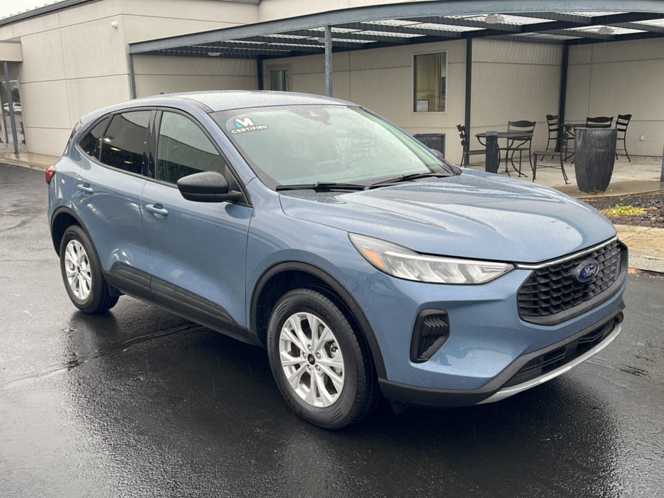  Ford Escape