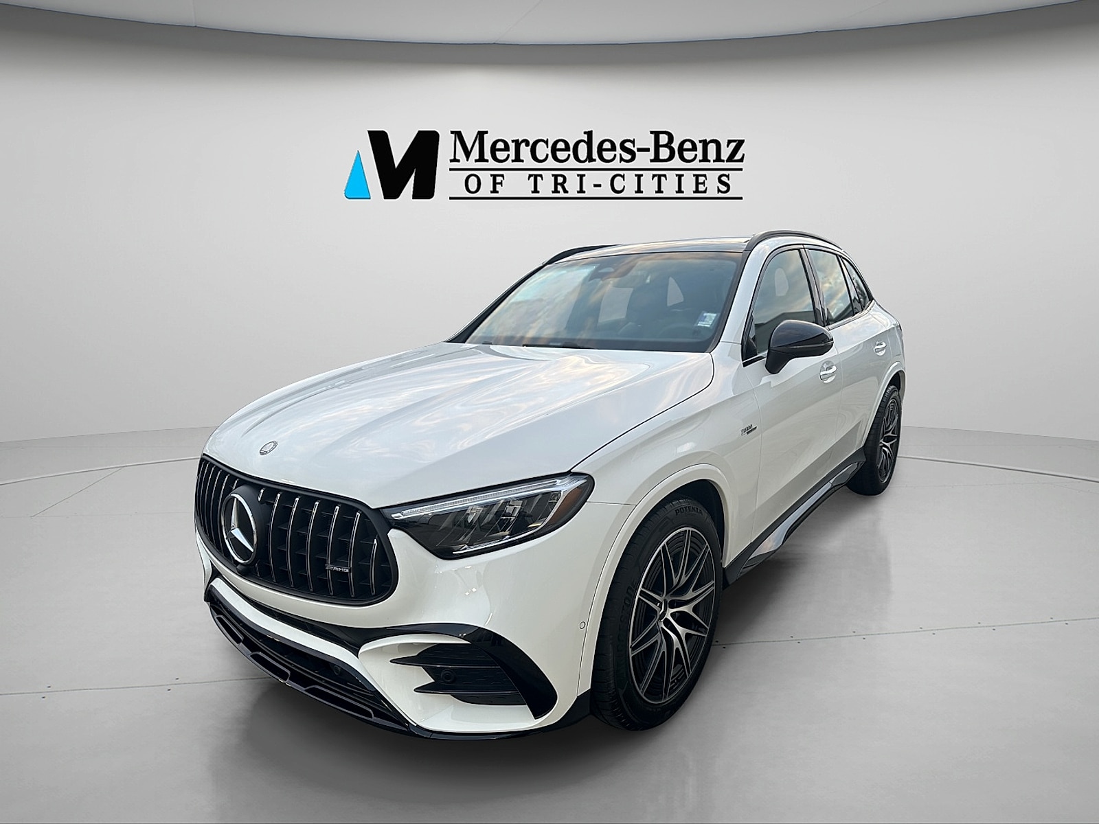 2026 Mercedes-Benz GLC AMG GLC 43's photo