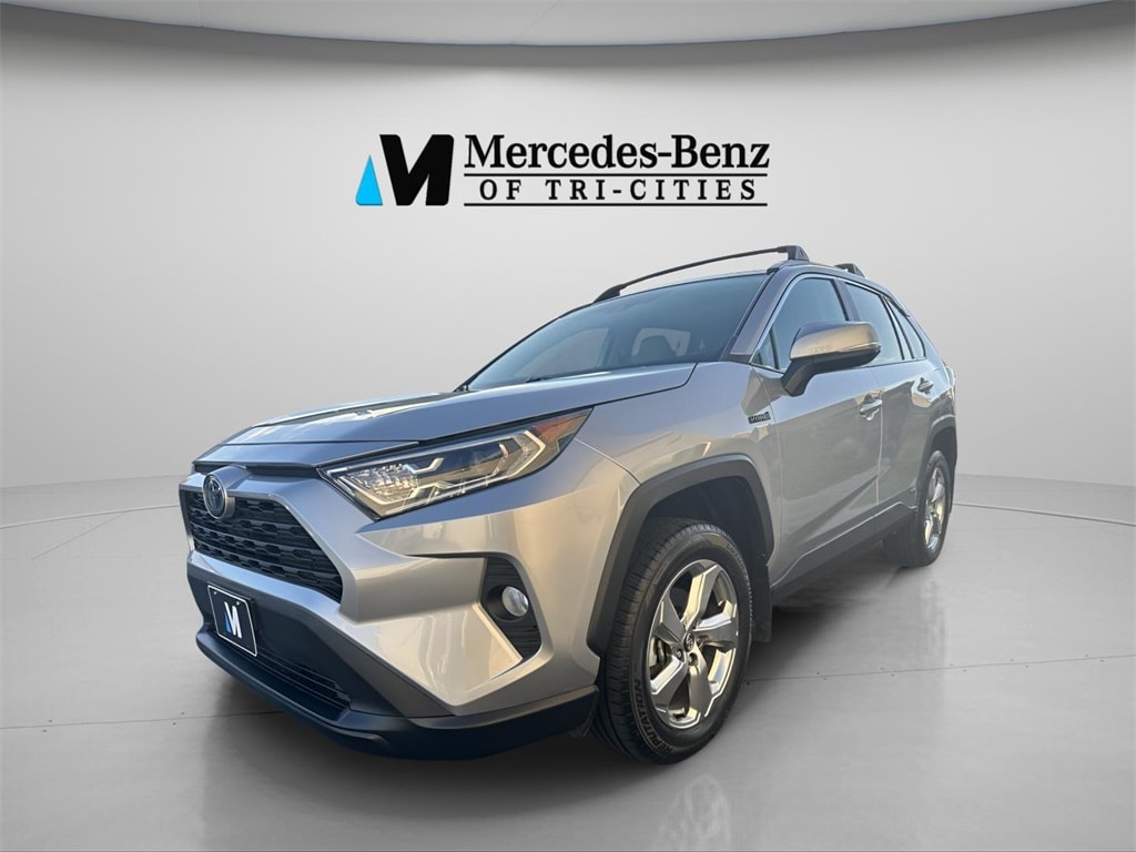 2021 Toyota RAV4 XLE Premium