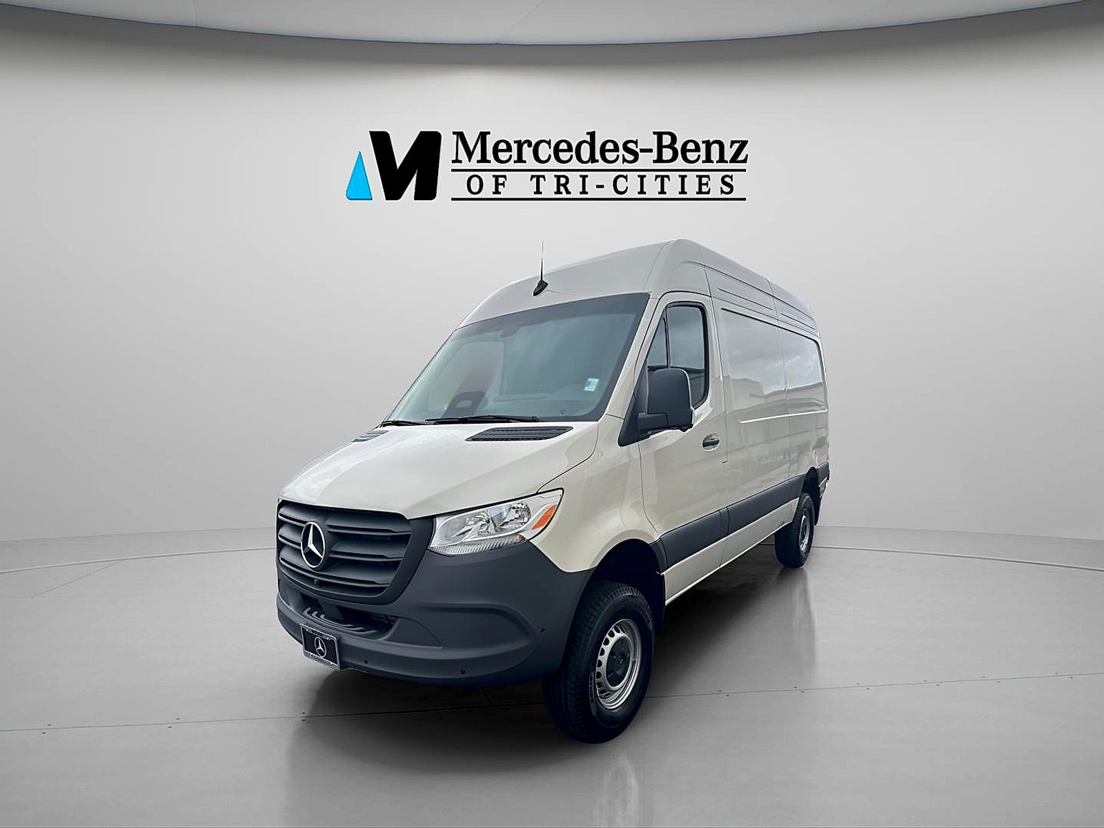2026 Mercedes-Benz Sprinter Cargo Van Base's photo