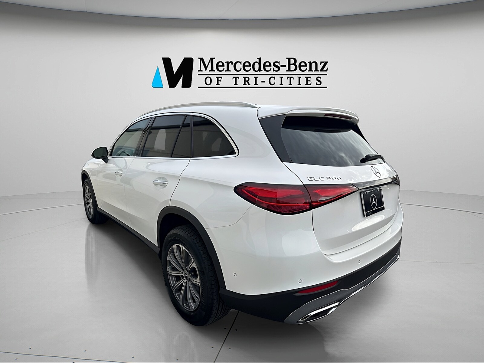 2026 Mercedes-Benz GLC Base - Photo 7