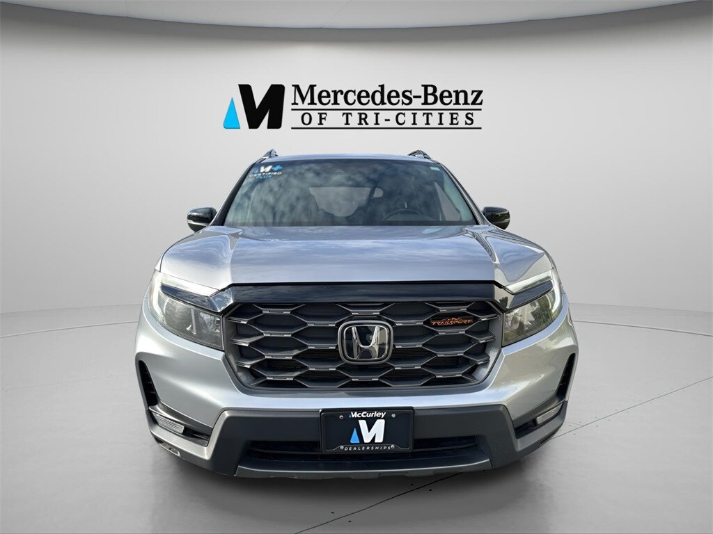 2022 Honda Passport TrailSport photo 2