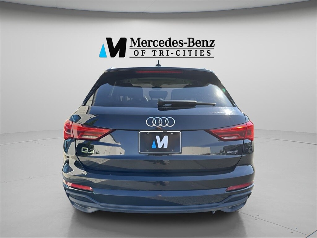 2023 Audi Q3 S line Premium photo 3