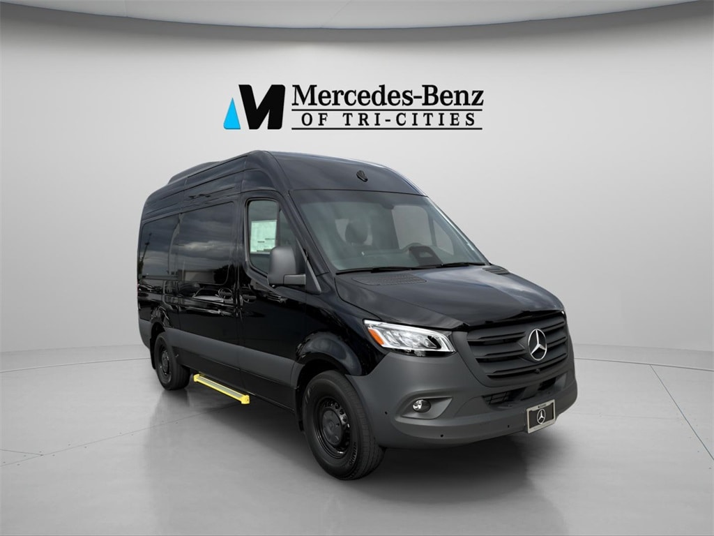 2025 Mercedes-Benz Sprinter Passenger Van Base's photo