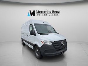 2025 Mercedes-Benz Sprinter 2500 Standard Roof 4-Cyl Diesel Van Cargo Van