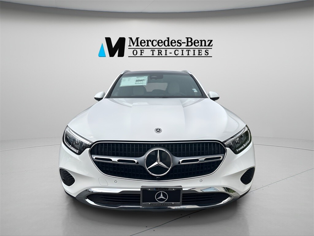 2026 Mercedes Benz GLC 300 4MATIC photo 2