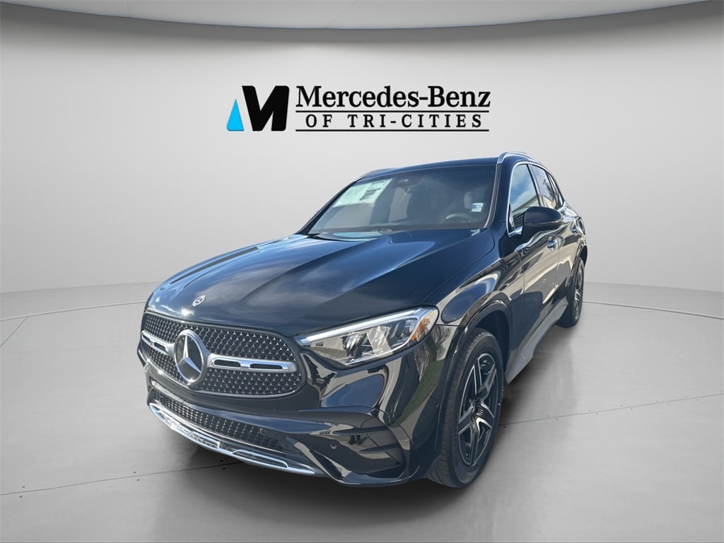2026 Mercedes-Benz GLC Base's photo