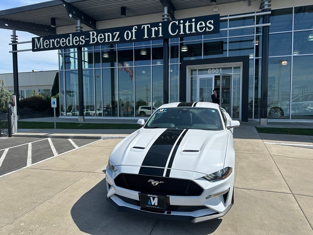 Used 2022 Ford Mustang GT Premium with VIN 1FA6P8CF2N5111878 for sale in Kennewick, WA