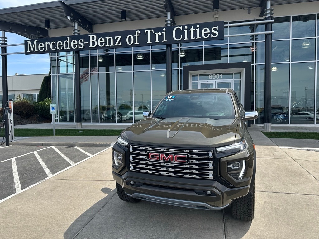 Used 2024 GMC Canyon Denali with VIN 1GTP6FEK1R1304438 for sale in Kennewick, WA