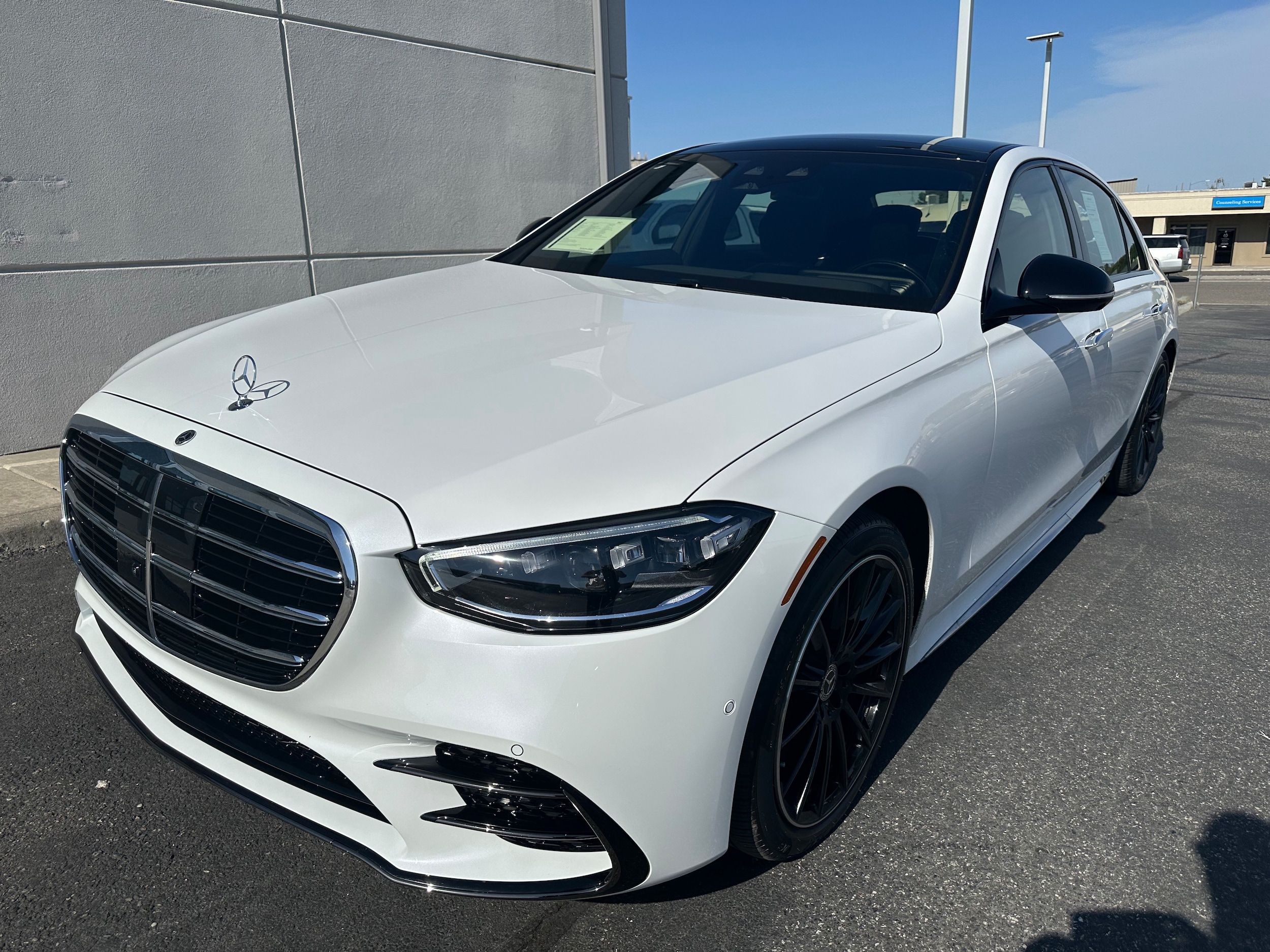 2024 Mercedes-Benz S-Class S 580 4MATIC's photo