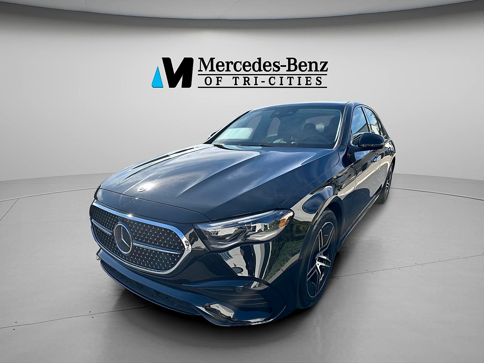 2024 Mercedes-Benz E-Class E350's photo