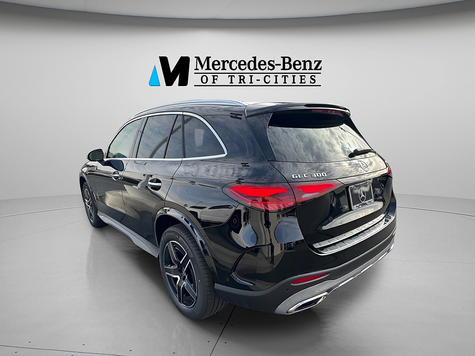 2026 Mercedes-Benz GLC Base - Photo 7