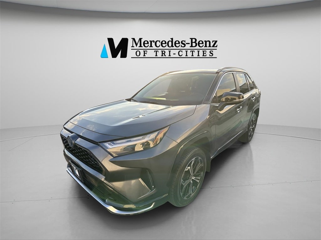 2024 Toyota RAV4 XSE's photo