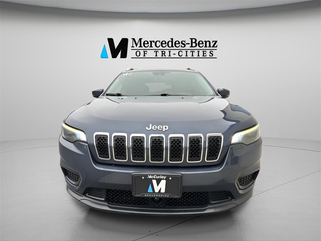 Used 2021 Jeep Cherokee Latitude SUV