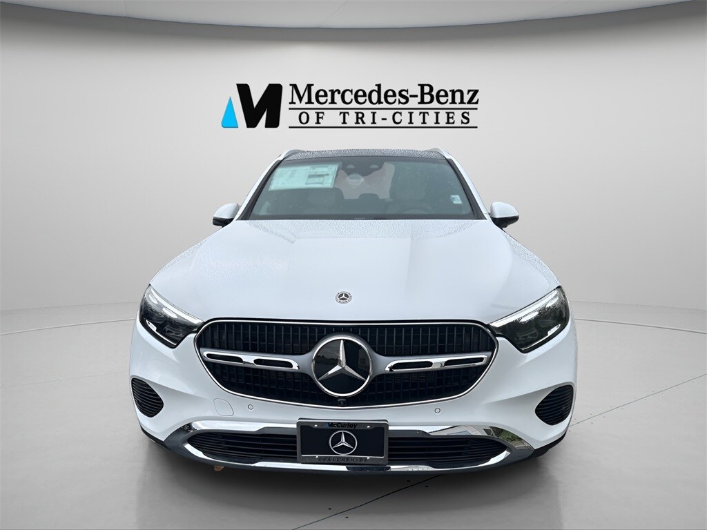 2026 Mercedes Benz GLC 300 4MATIC photo 2