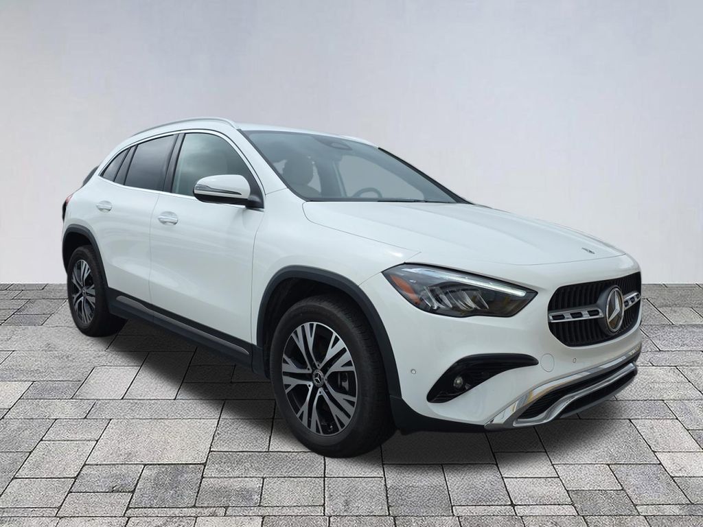 2025 Mercedes-Benz GLA