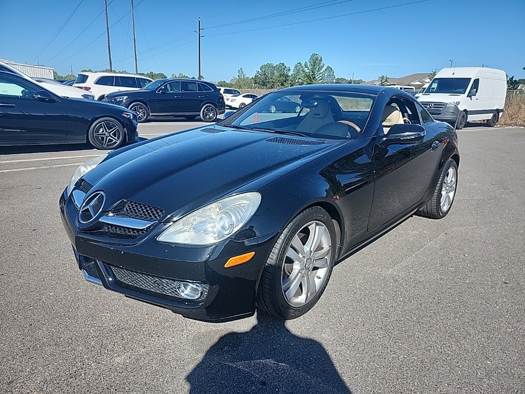 2010 Mercedes Benz SLK 300 photo 3