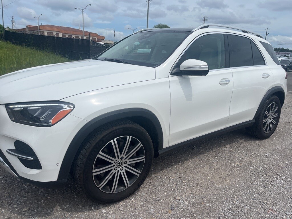 2024 Mercedes Benz GLE 450 photo 3