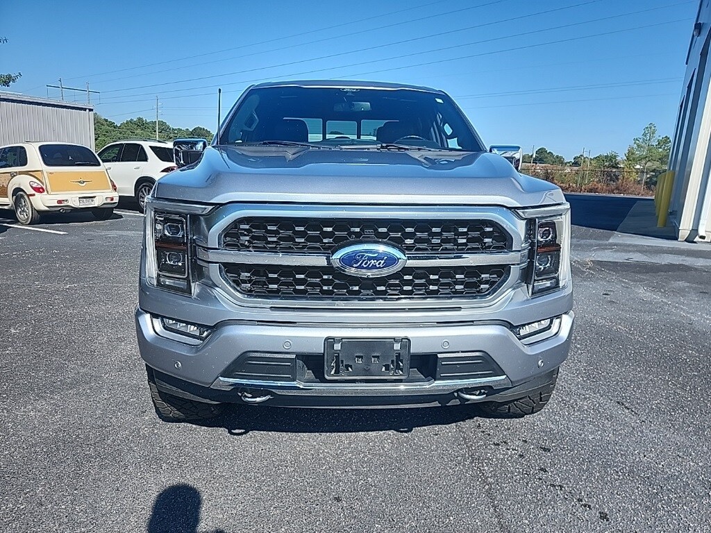 2022 Ford F-150 Platinum photo 2