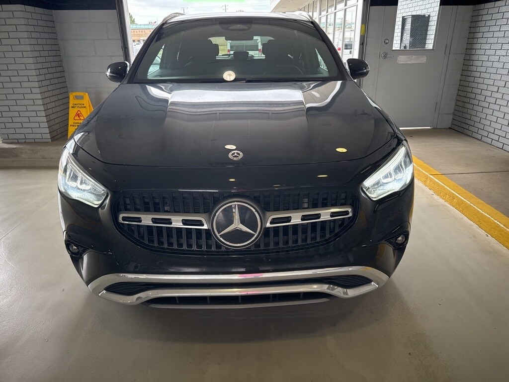 2025 Mercedes Benz GLA 250 photo 2