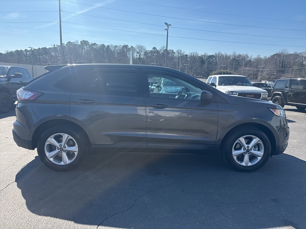 Used 2015 Ford Edge SE SUV